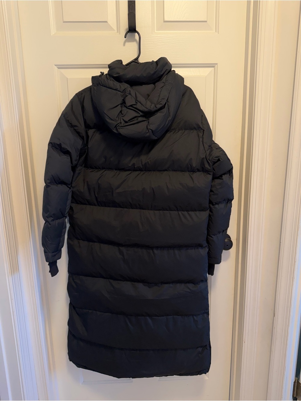 Quince Responsible Down Long Puffer Jacket Black Size Medium - Picture 6 of 11